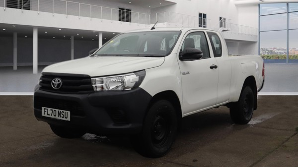 TOYOTA Hilux